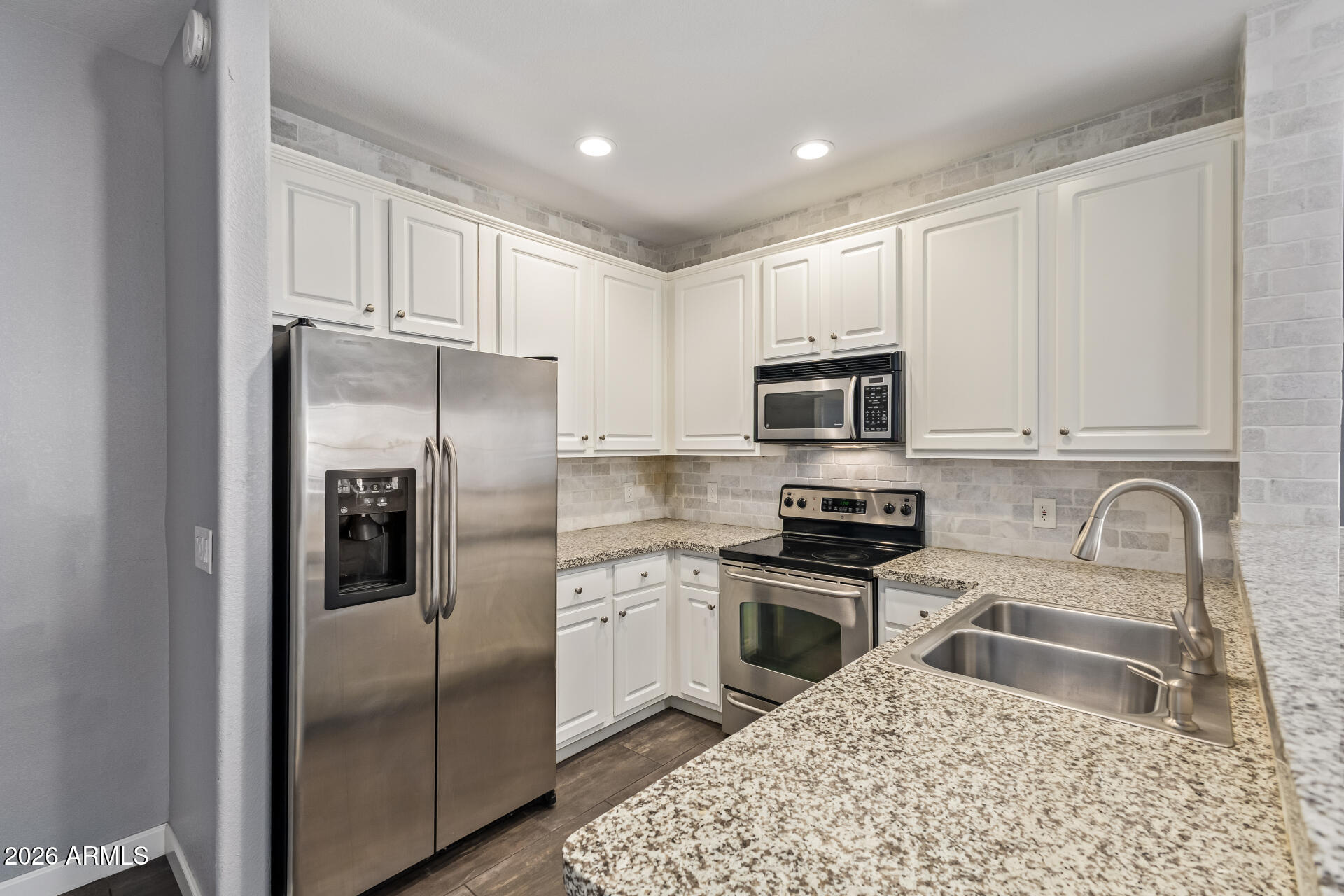 4465 E PARADISE VILLAGE Parkway 1212