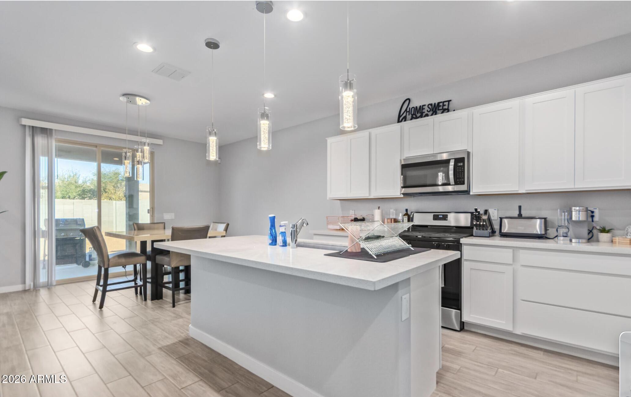 504 N 110TH Drive