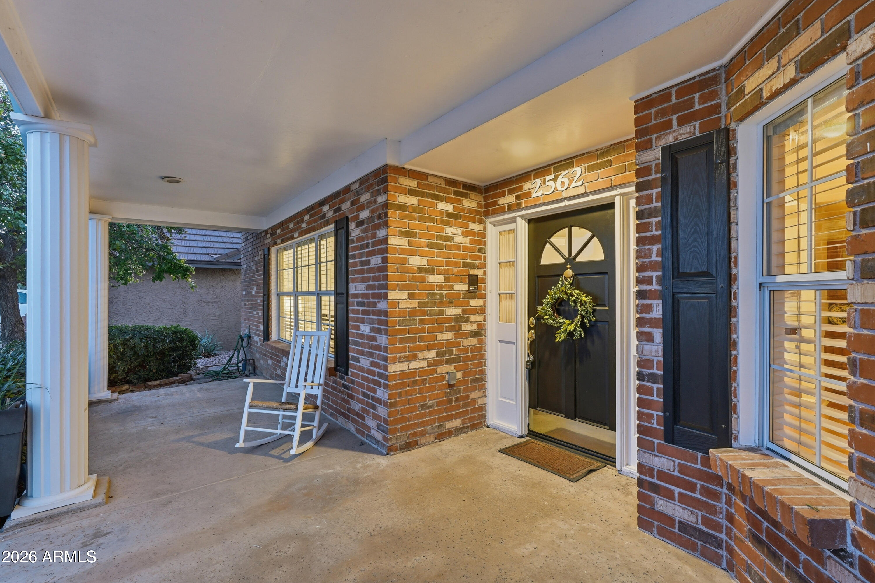 2562 S SALIDA DEL SOL --