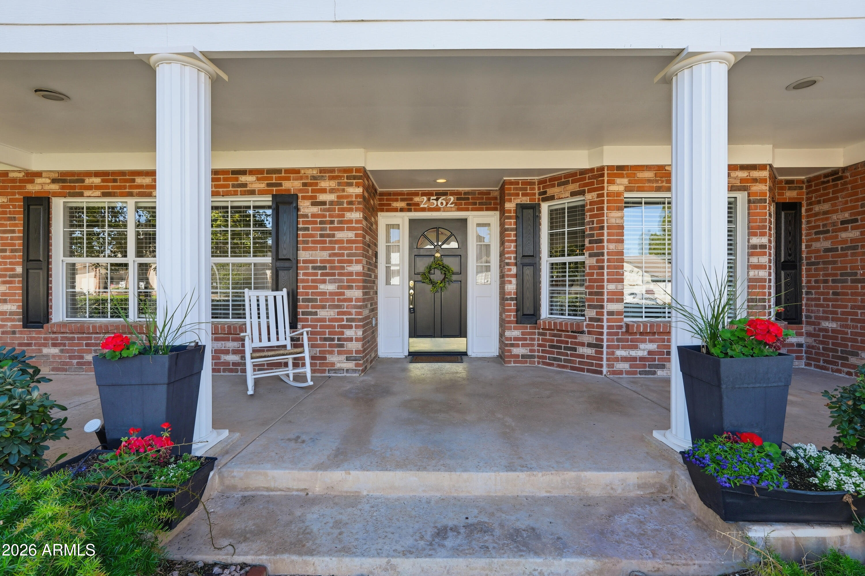 2562 S SALIDA DEL SOL --