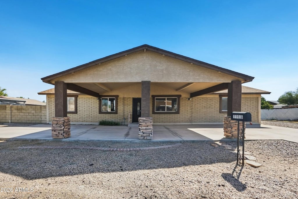 Photo of 13209 W Mclellan Road, Glendale, AZ 85307 (MLS # 7086319)