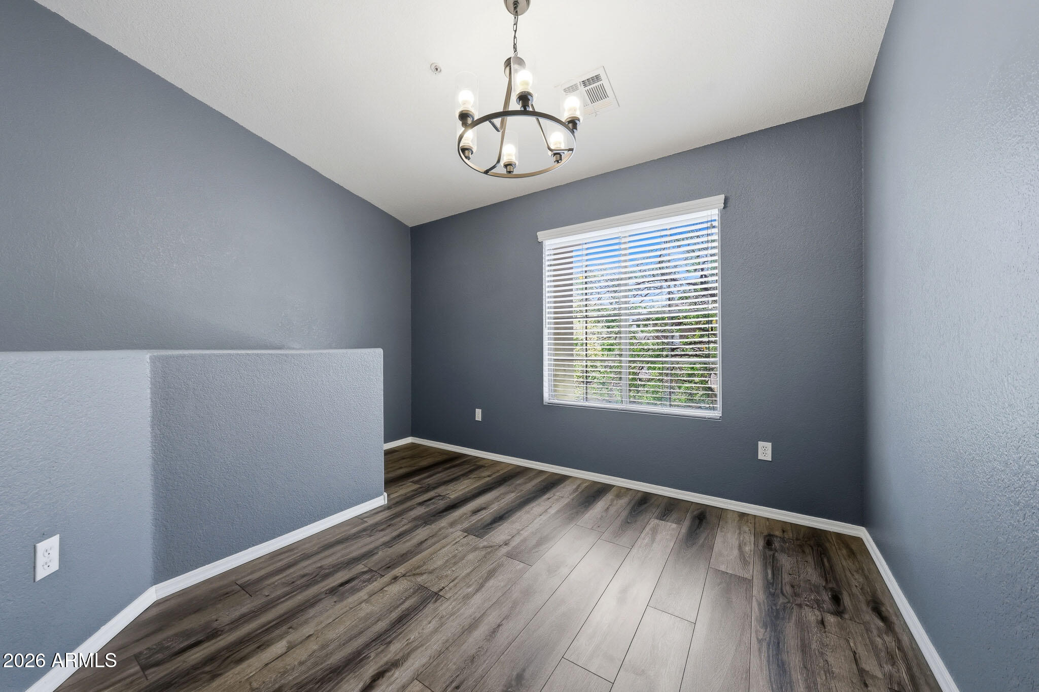 CANYON TRAILS COURTHOMES CONDOMINIUM - Residential