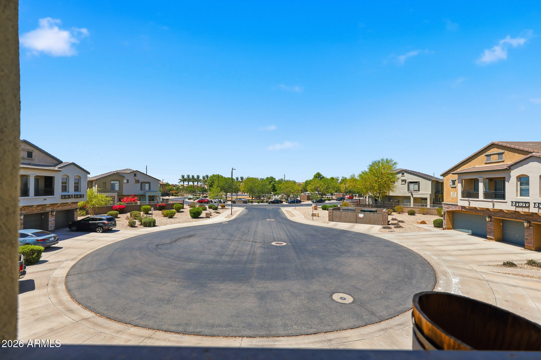 CANYON TRAILS COURTHOMES CONDOMINIUM - Residential