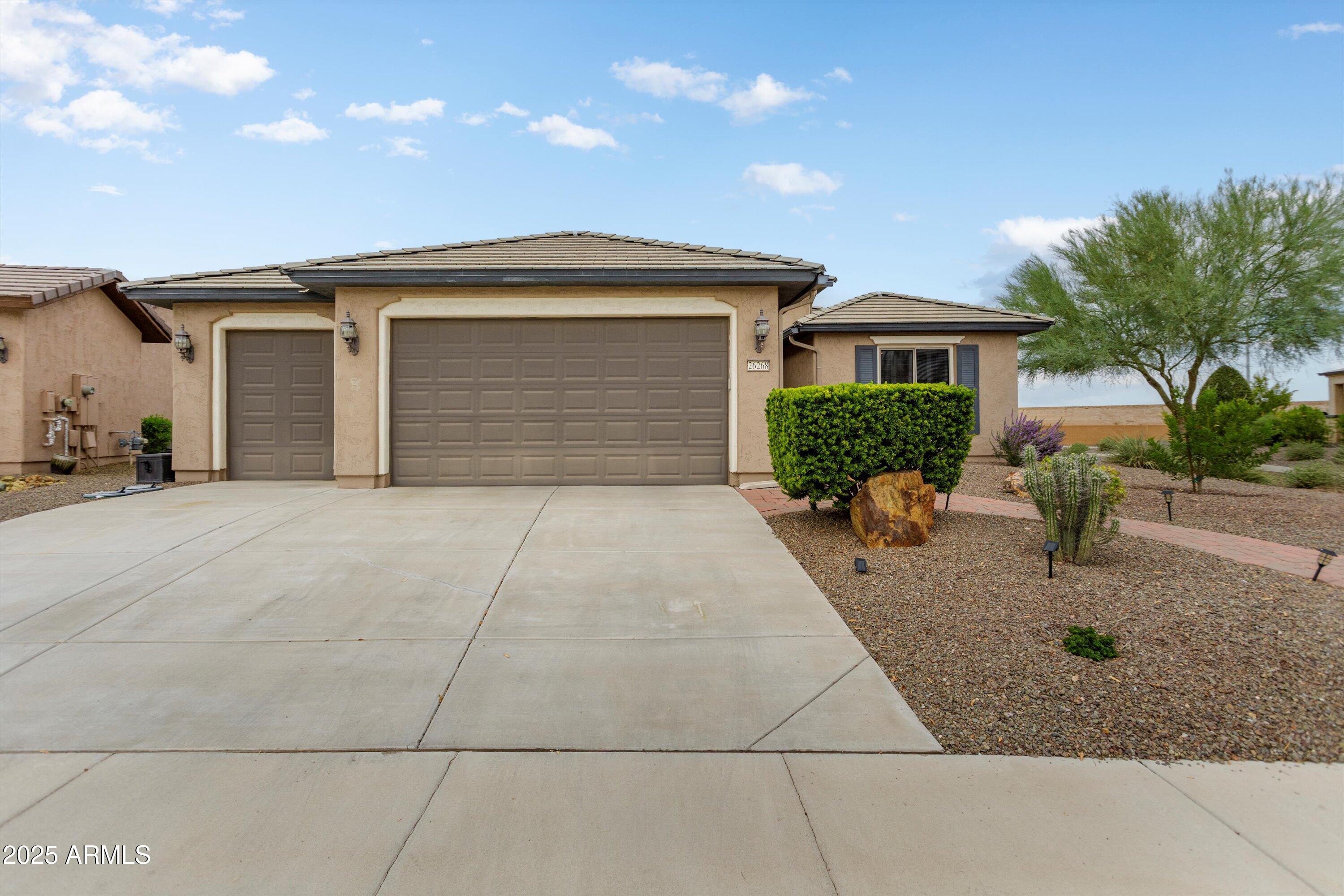 26268 W LOUISE Drive