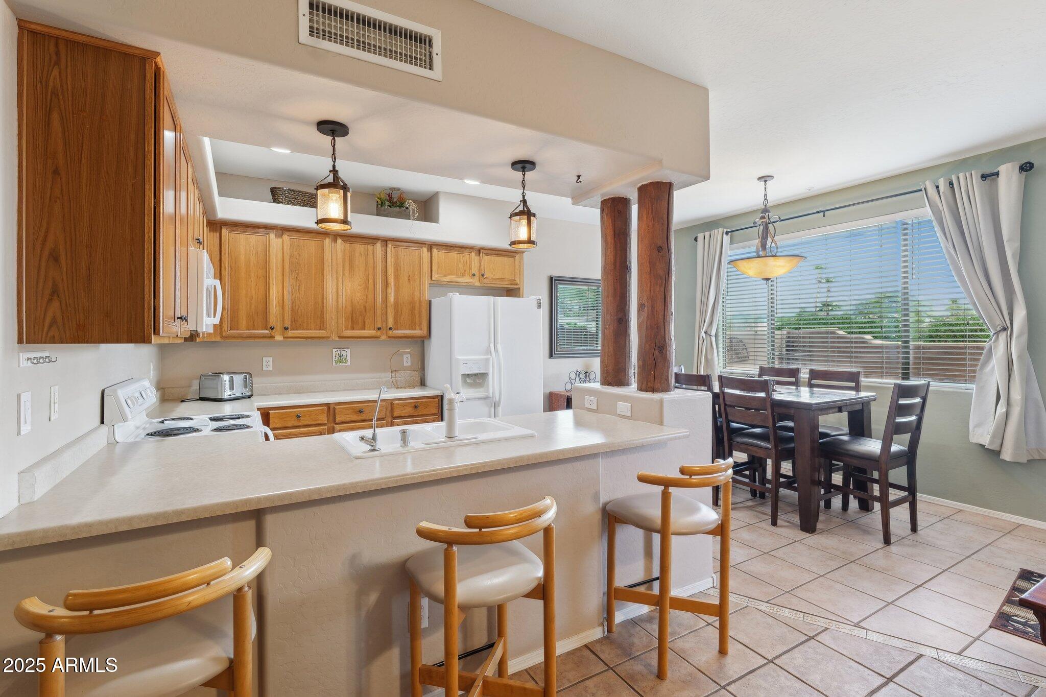 13847 N HAMILTON Drive 103