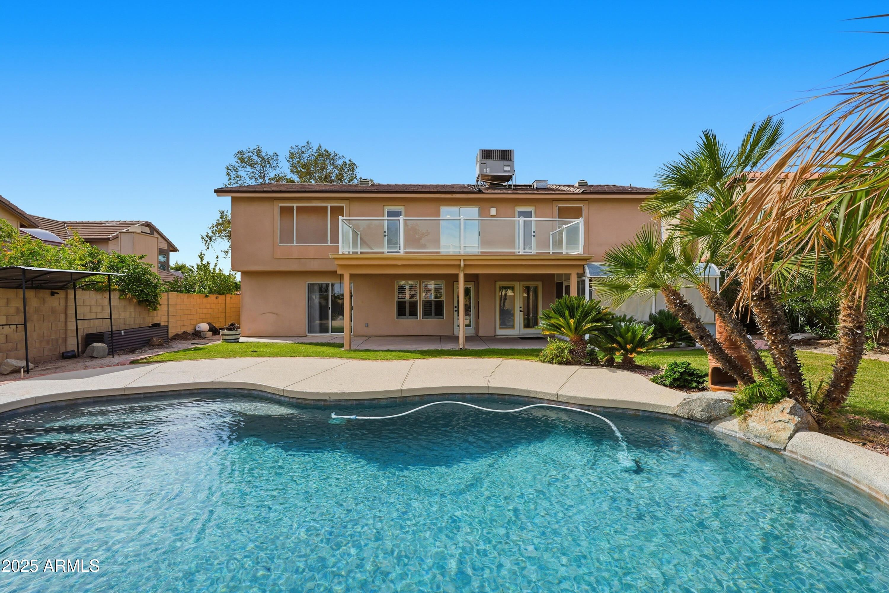 4702 E CARMEN Street