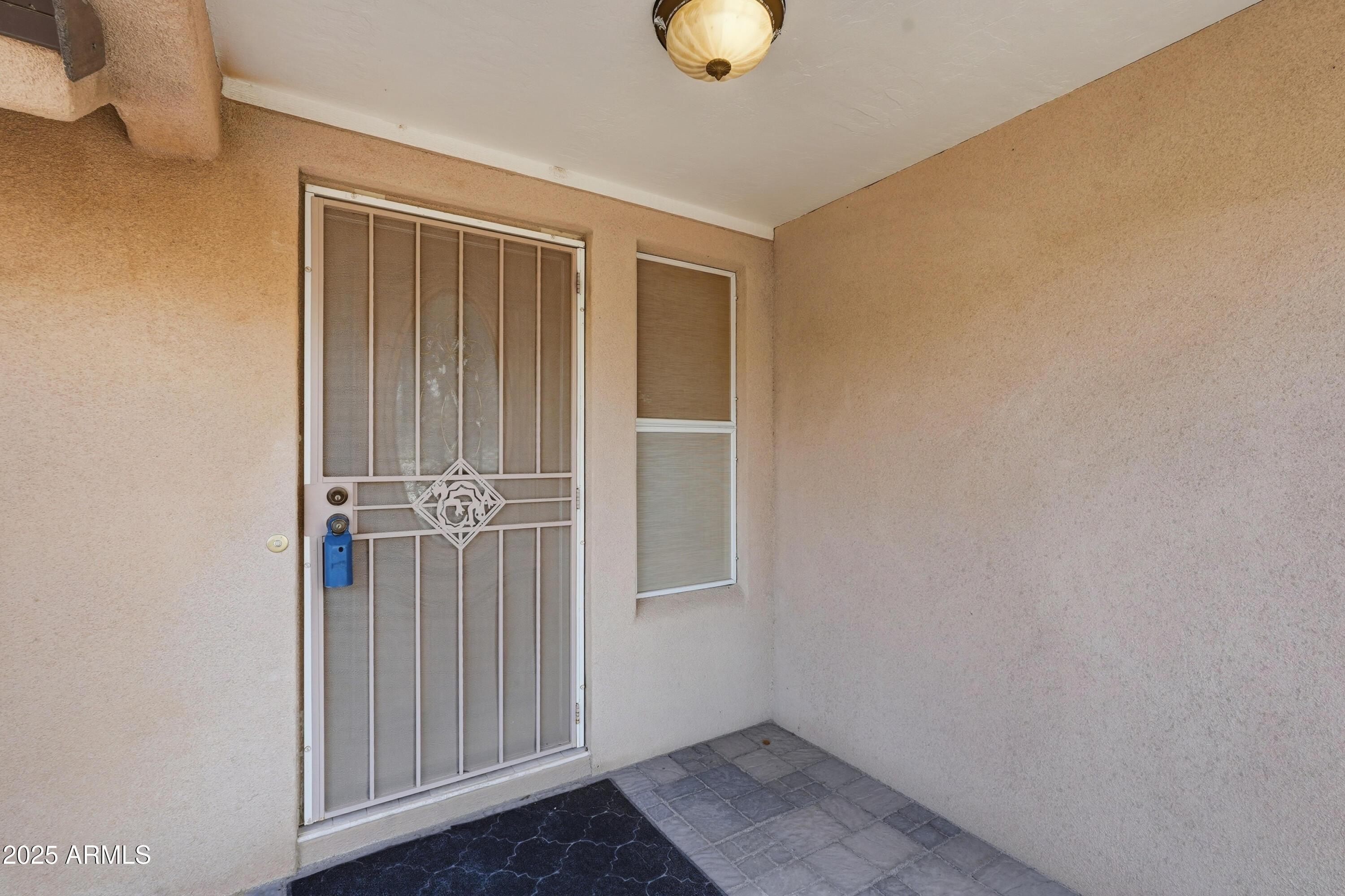 4702 E CARMEN Street