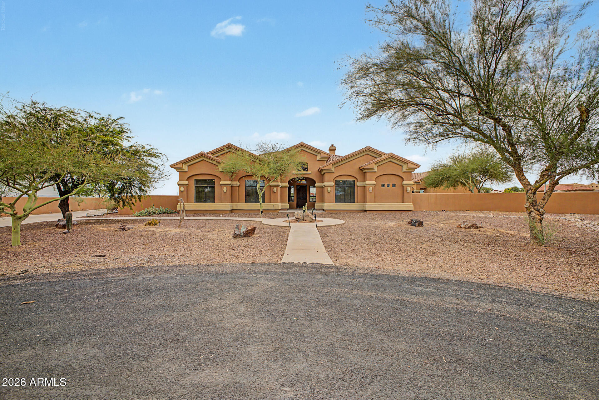 19516 W CORTO Lane