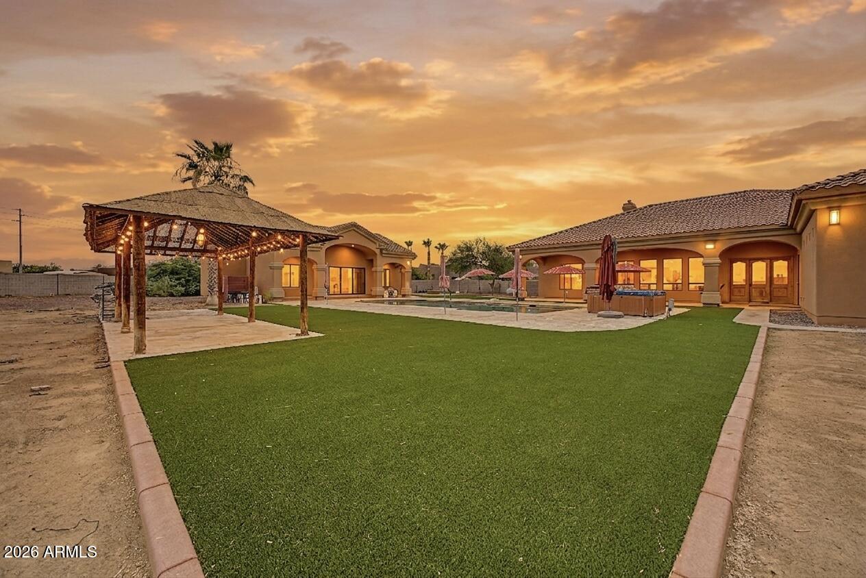 19516 W CORTO Lane