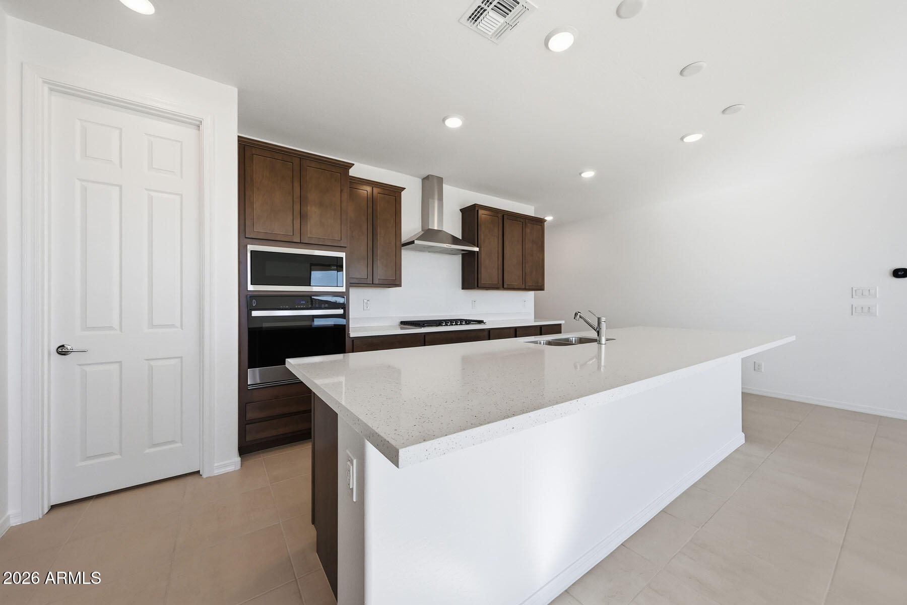 643 W Riparian Drive