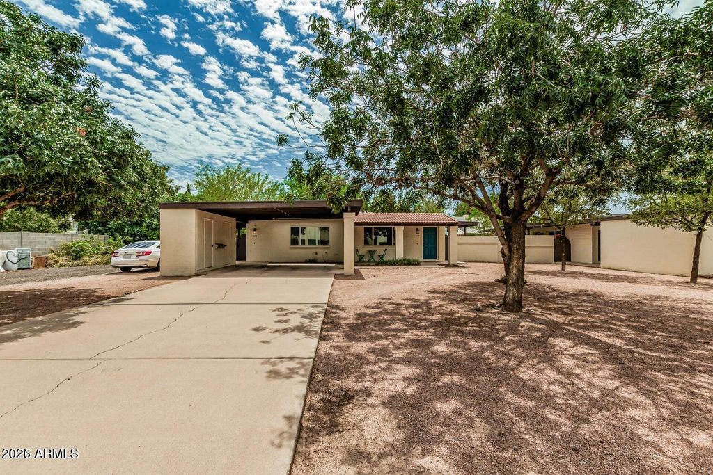 Photo of 115 W 10th Street, Tempe, AZ 85281 (MLS # 7006857)