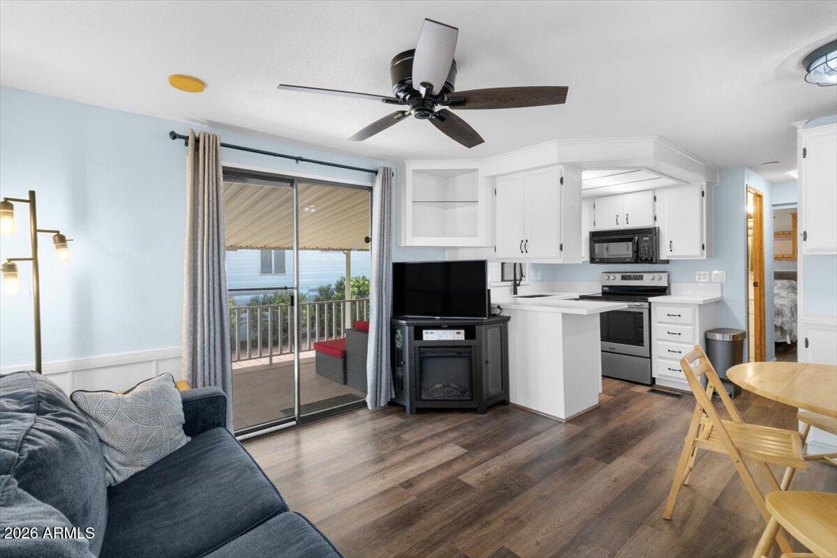 11201 N EL MIRAGE Road 725