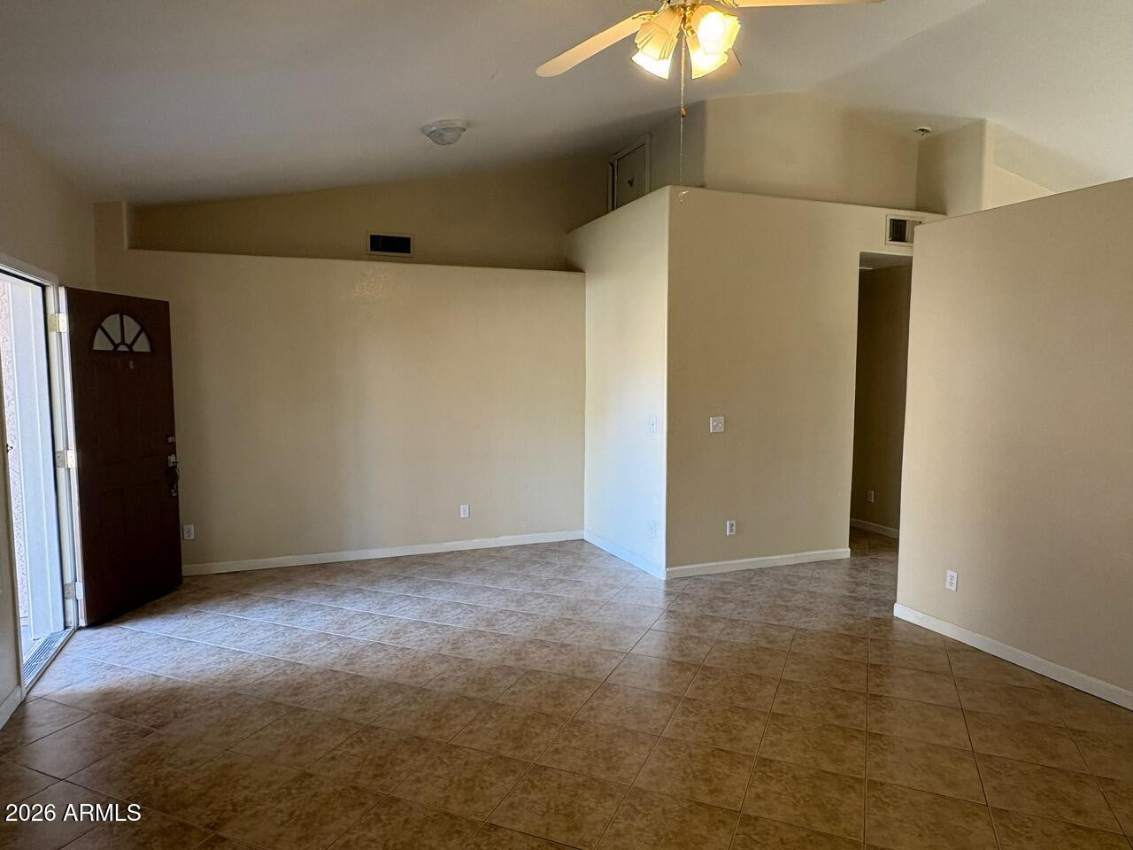 1913 E Marquette Drive