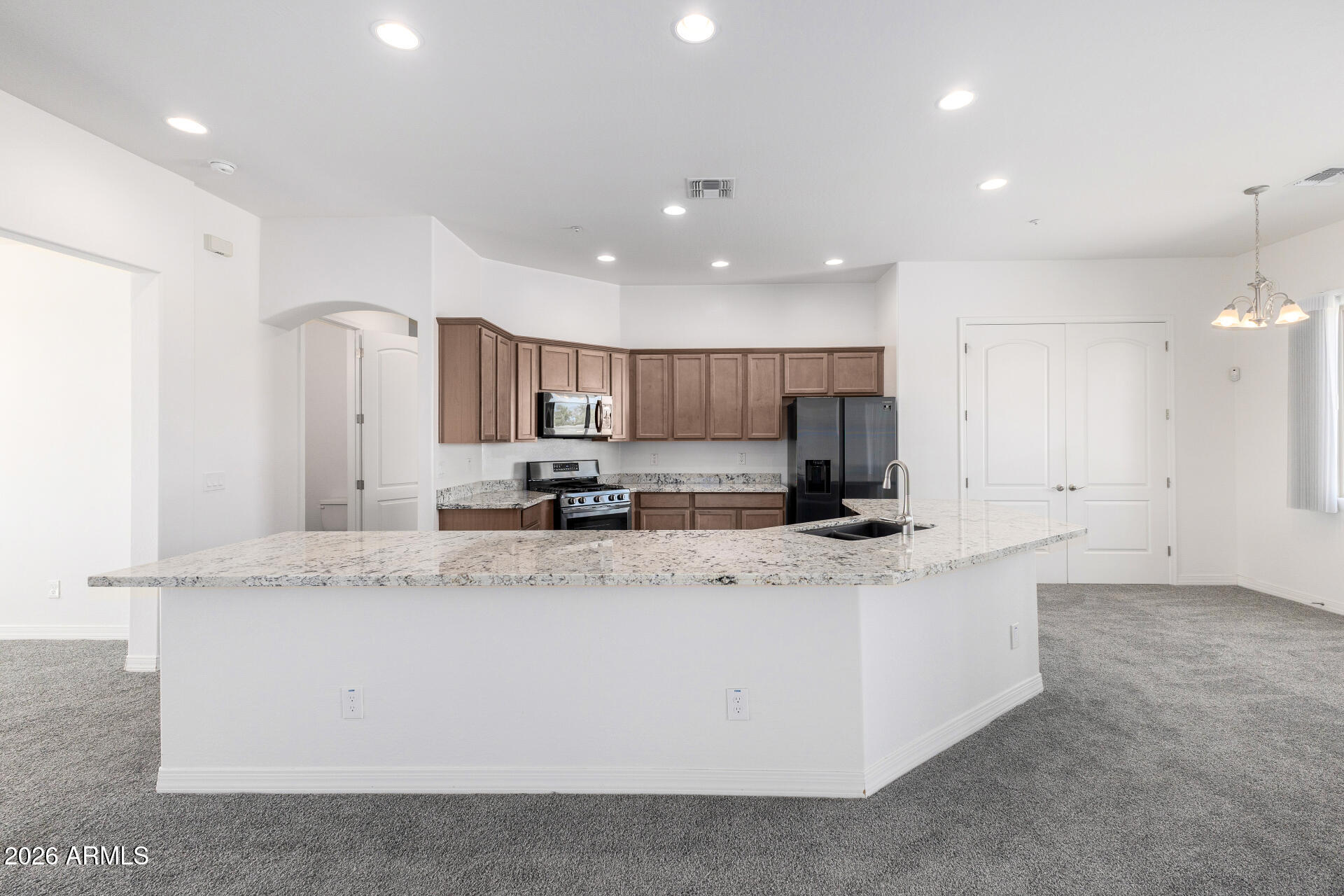 21836 W QUAILS NEST --