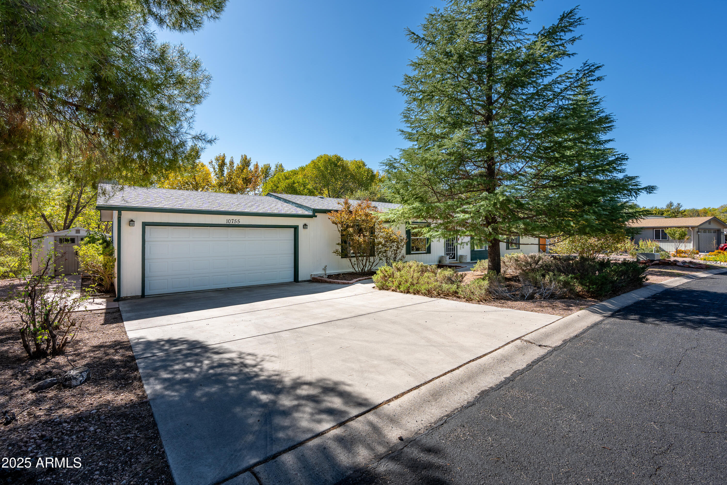 10755 E OAK CREEK Trail