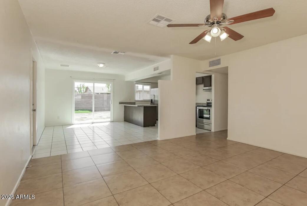 3007 N 79TH Drive