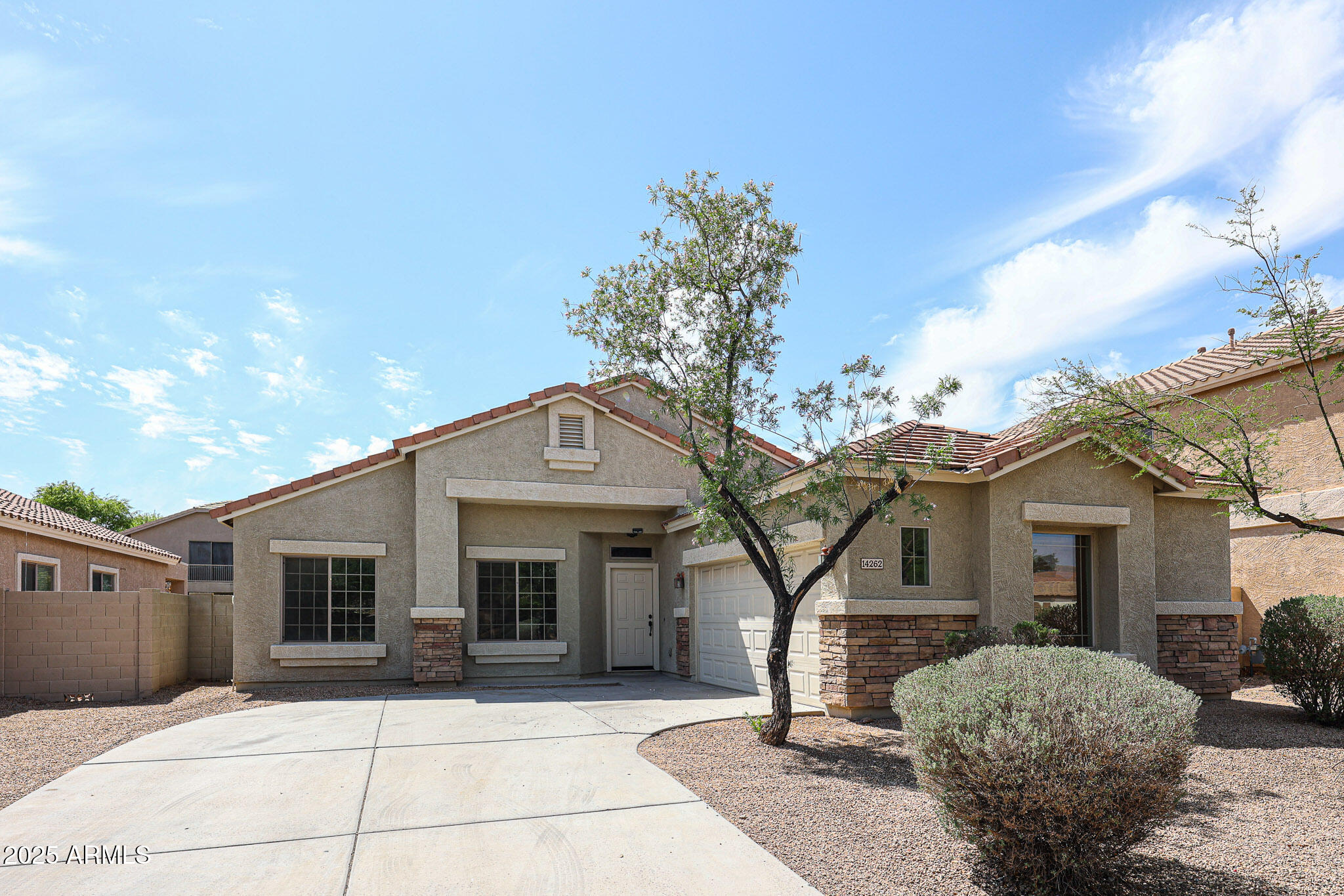 Search Homes 1 14262 N 142ND Lane
