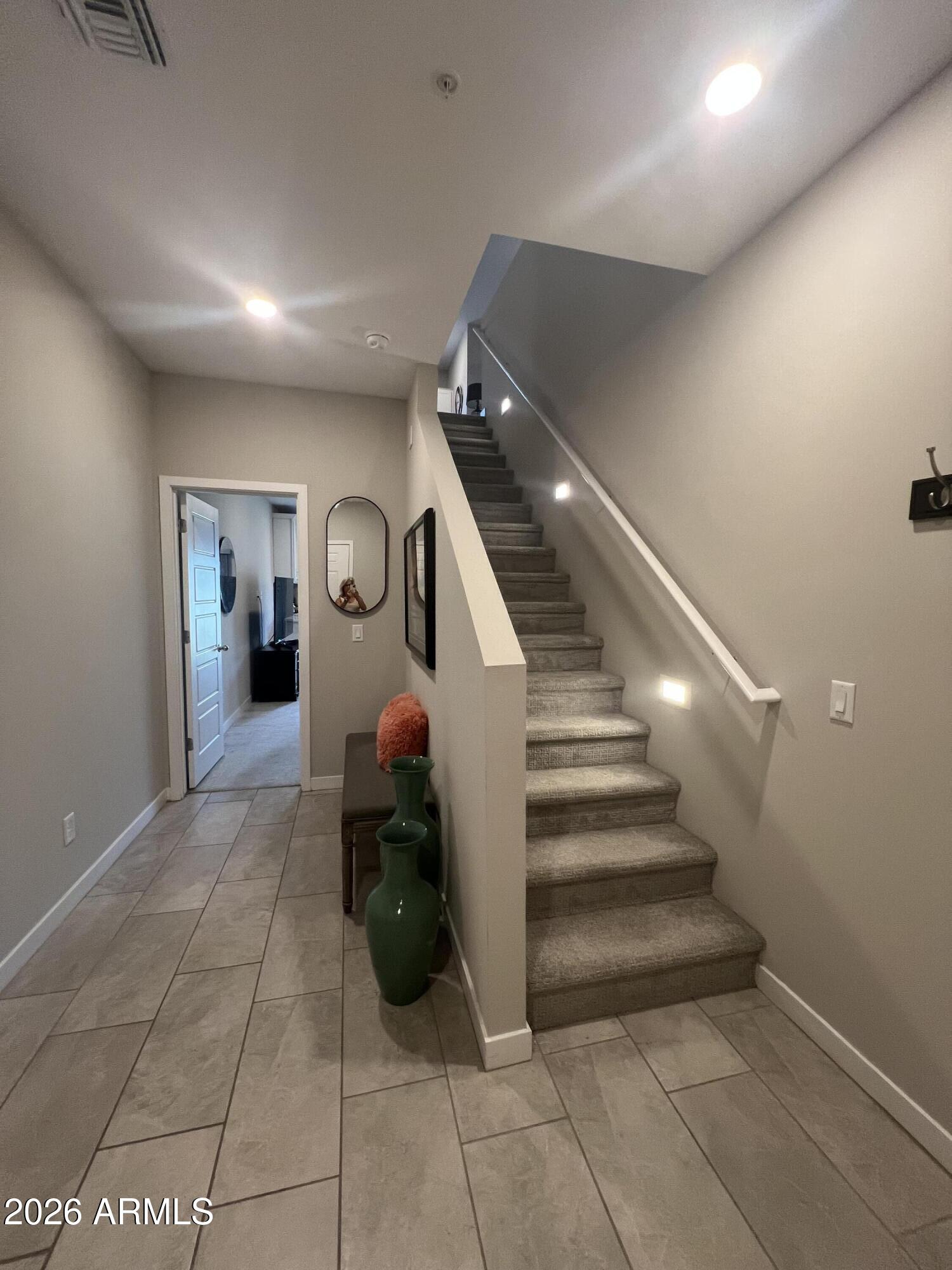 2279 W LAURIE Lane