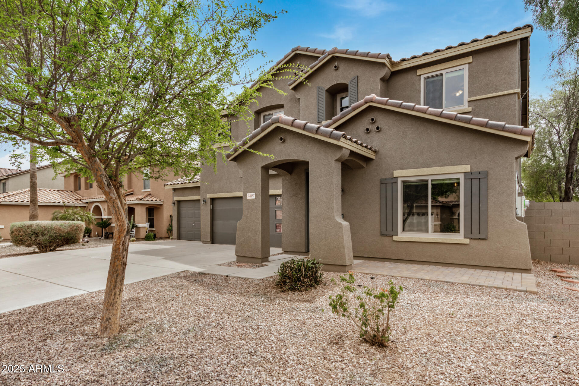 2993 W SUNSHINE BUTTE Drive