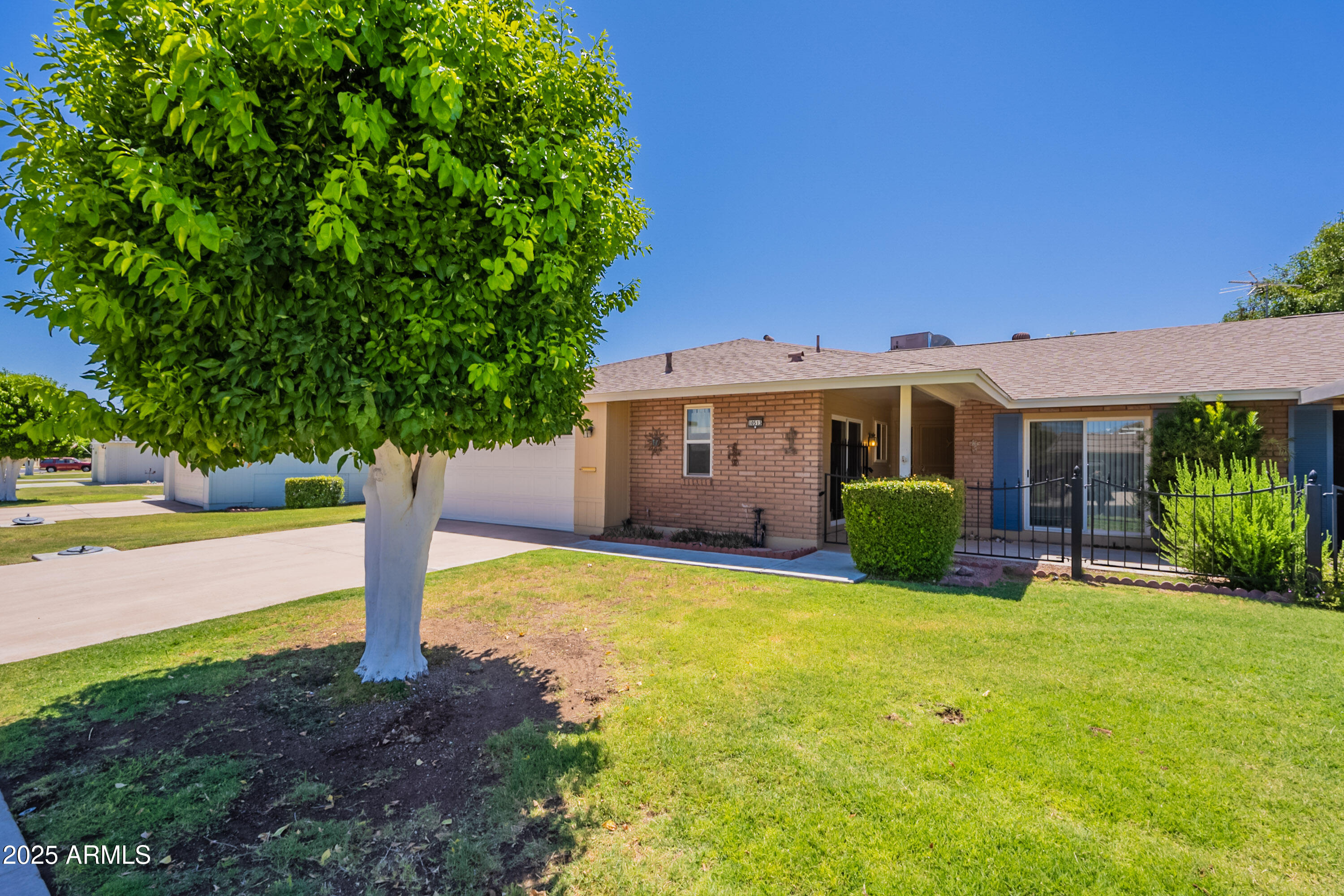 10513 W ROUNDELAY Circle