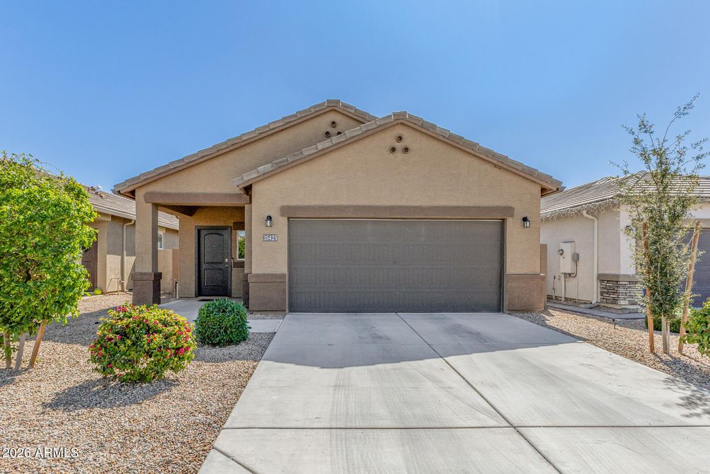 Photo of 35423 W San Sisto Avenue, Maricopa, AZ 85138 (MLS # 6996310)