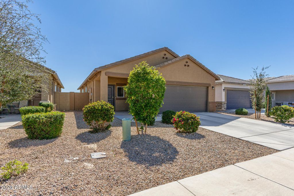 Photo of 35423 W San Sisto Avenue, Maricopa, AZ 85138 (MLS # 6996310)