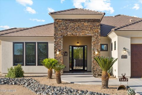 Photo of 1842 W Mesquite Street, Phoenix, AZ 85086 (MLS # 6966803)