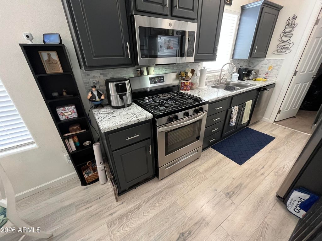 Photo of 10960 N 67th Avenue #189, Glendale, AZ 85304 (MLS # 6990444)