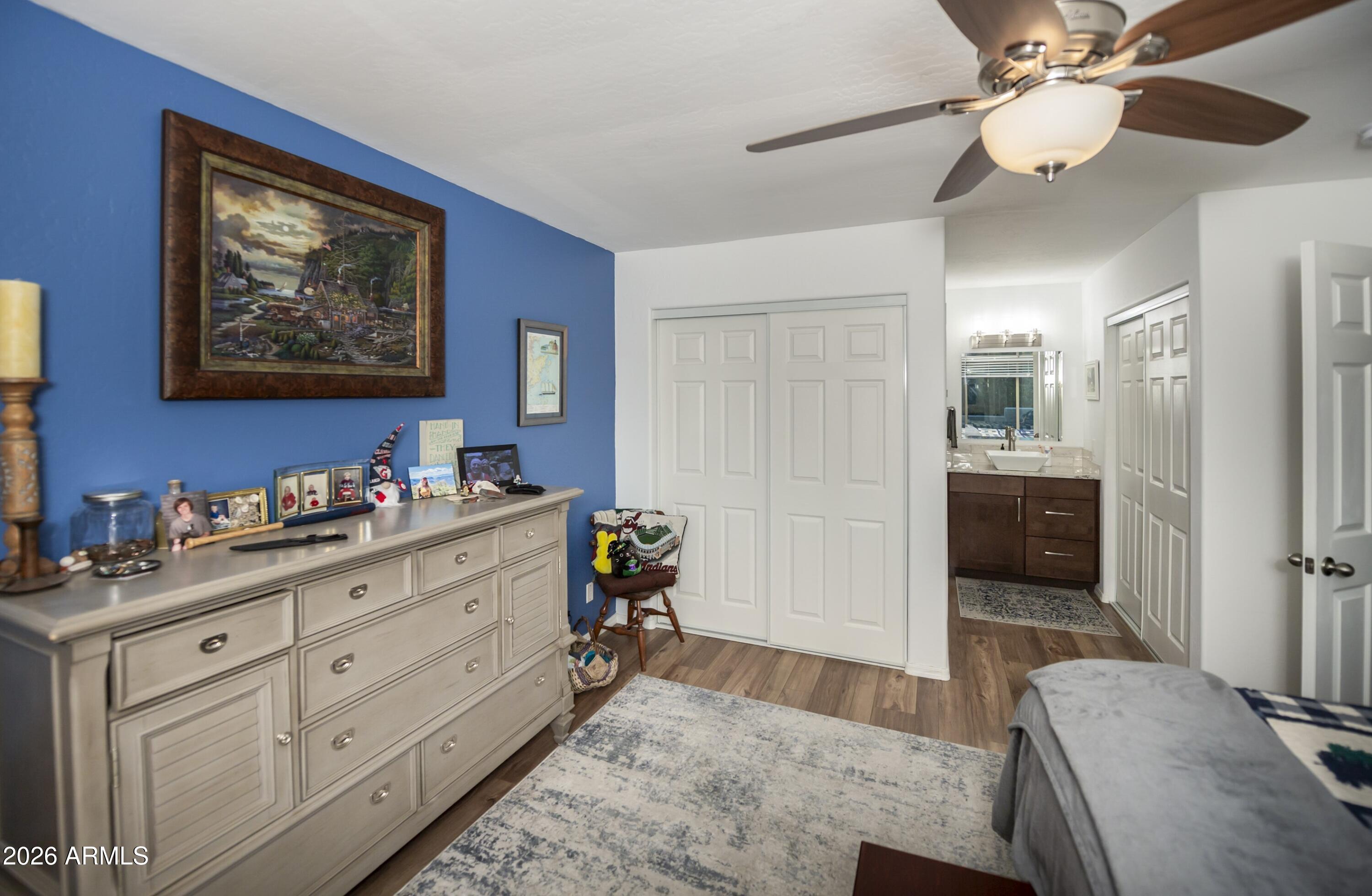 COUNTRY CLUB TOWNHOMES AMD - Residential