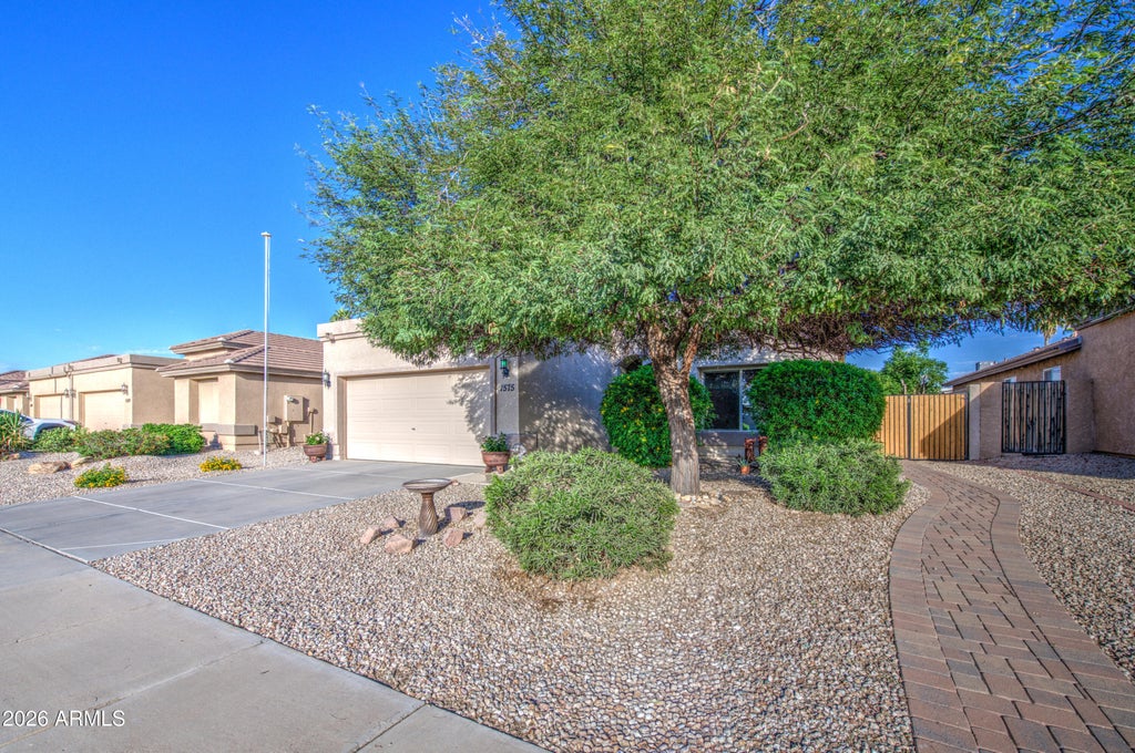 Photo of 1575 S Apache Drive, Apache Junction, AZ 85120 (MLS # 7091488)