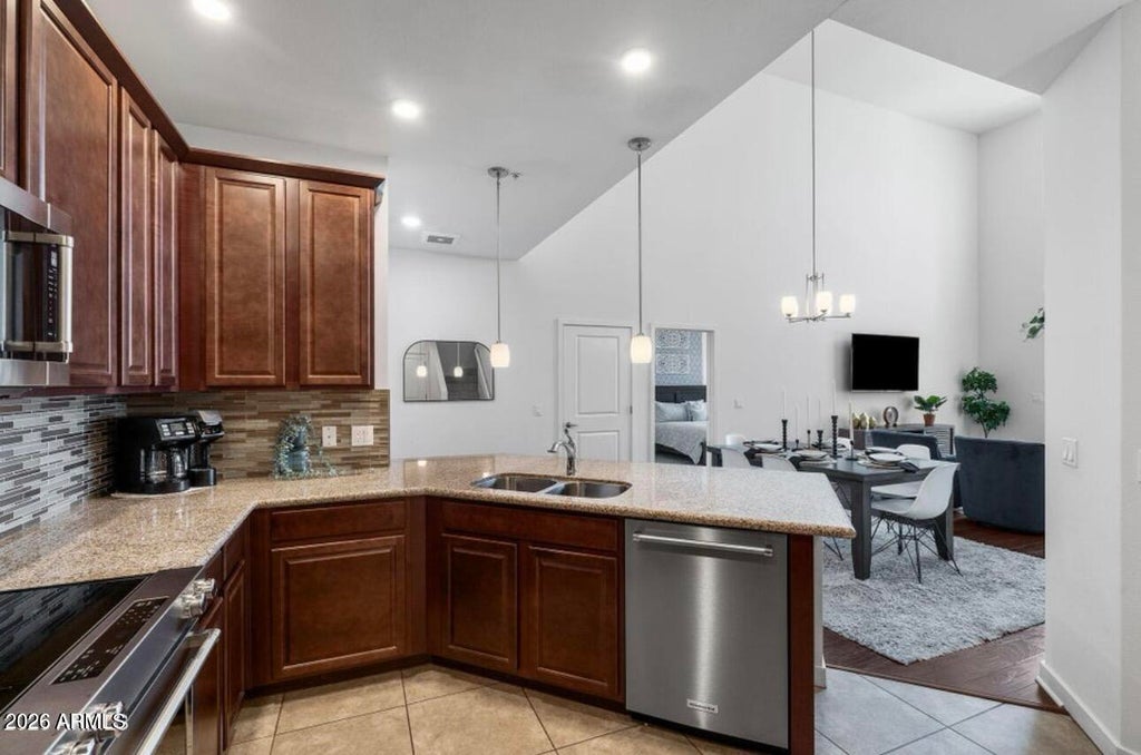 Photo of 2511 W Queen Creek Road #446, Chandler, AZ 85248 (MLS # 7092663)