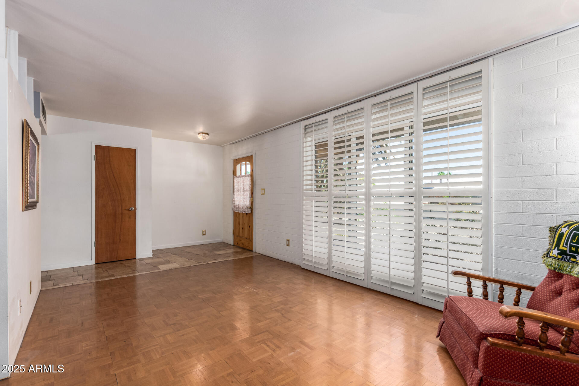 12014 N 103RD Avenue