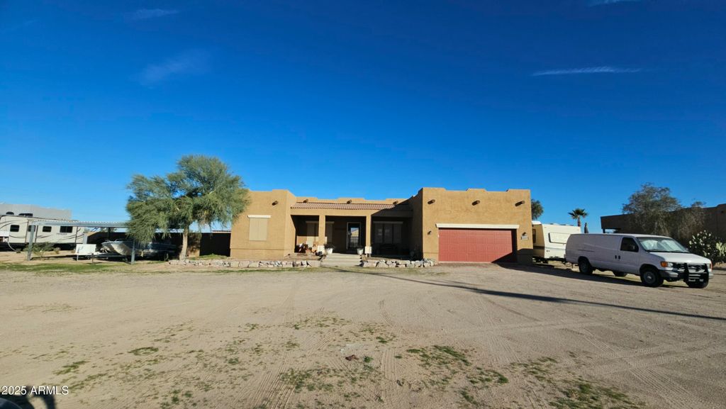Photo of 33340 W Lower Buckeye Road, Tonopah, AZ 85354 (MLS # 6955015)