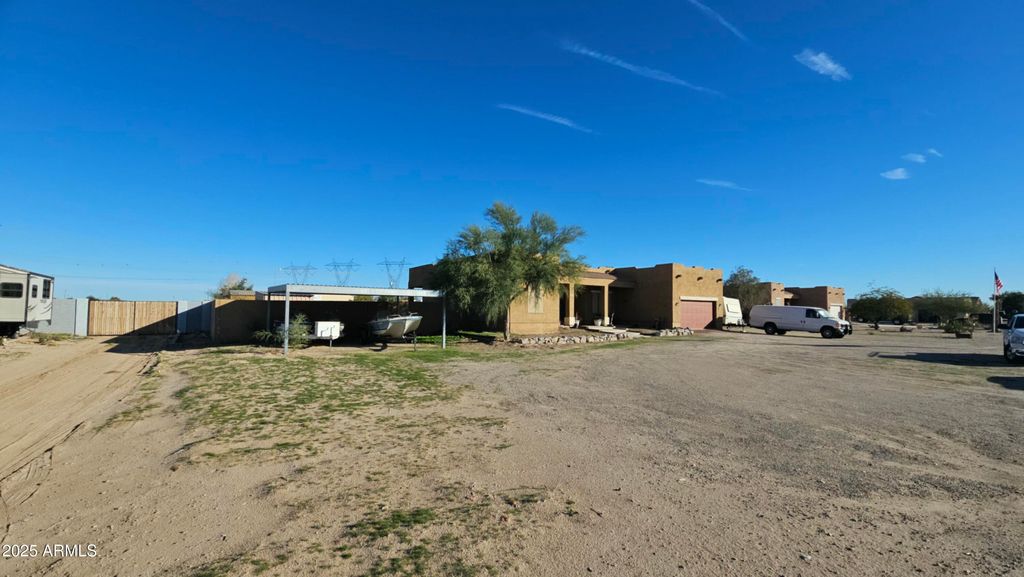 Photo of 33340 W Lower Buckeye Road, Tonopah, AZ 85354 (MLS # 6955015)
