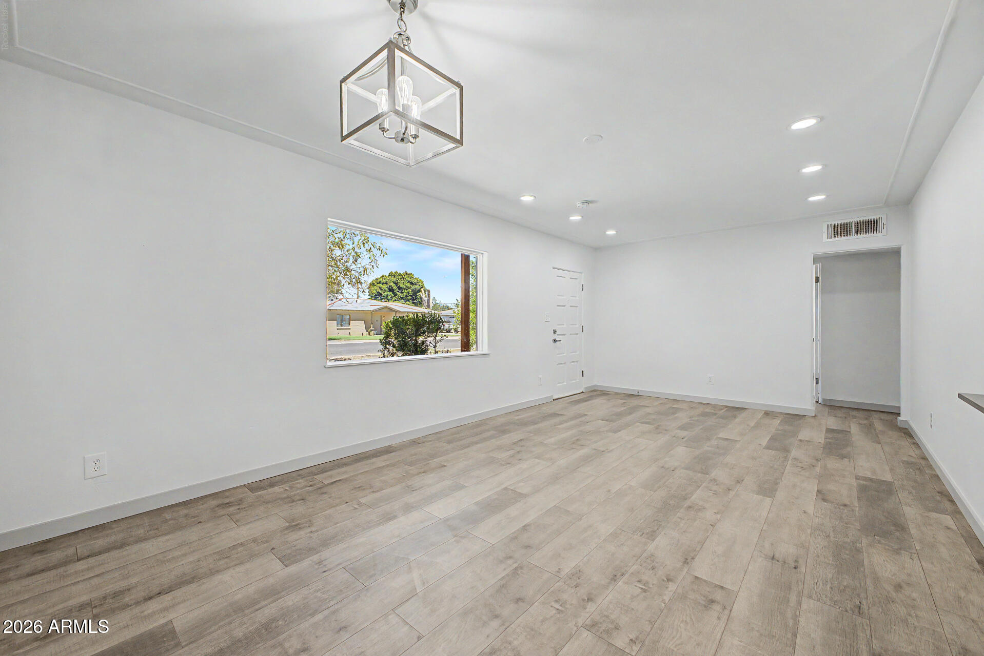 515 N ASHLAND --