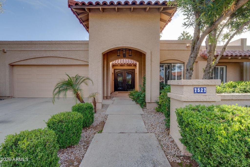 Photo of 7527 E Desert Cove Avenue, Scottsdale, AZ 85260 (MLS # 6963921)