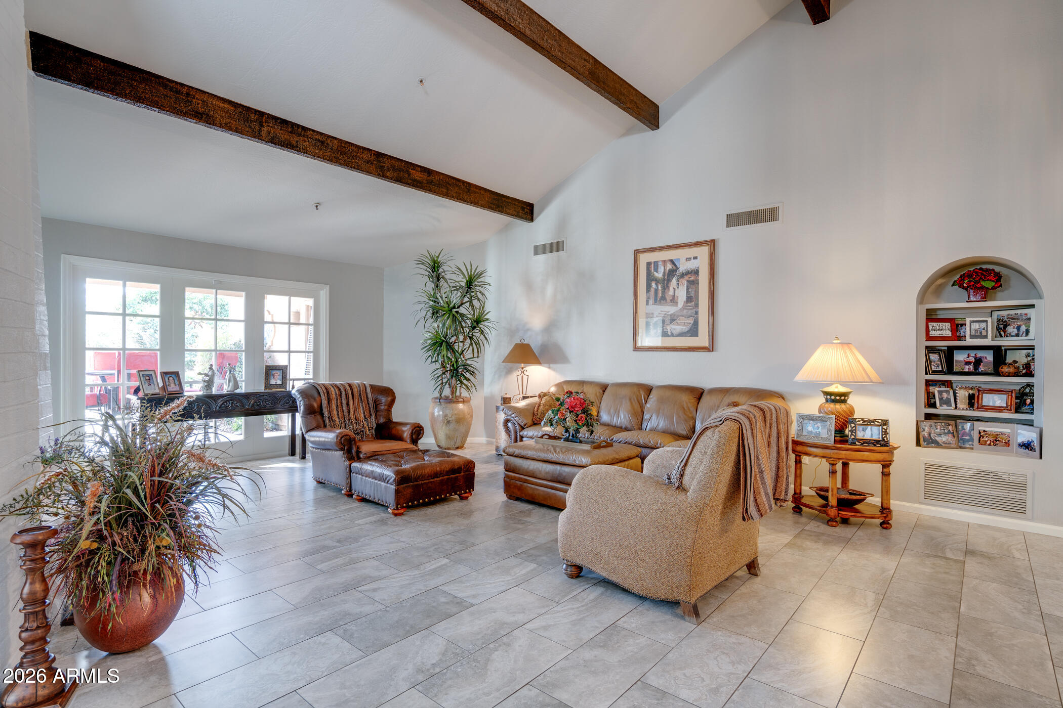 7527 E DESERT COVE Avenue