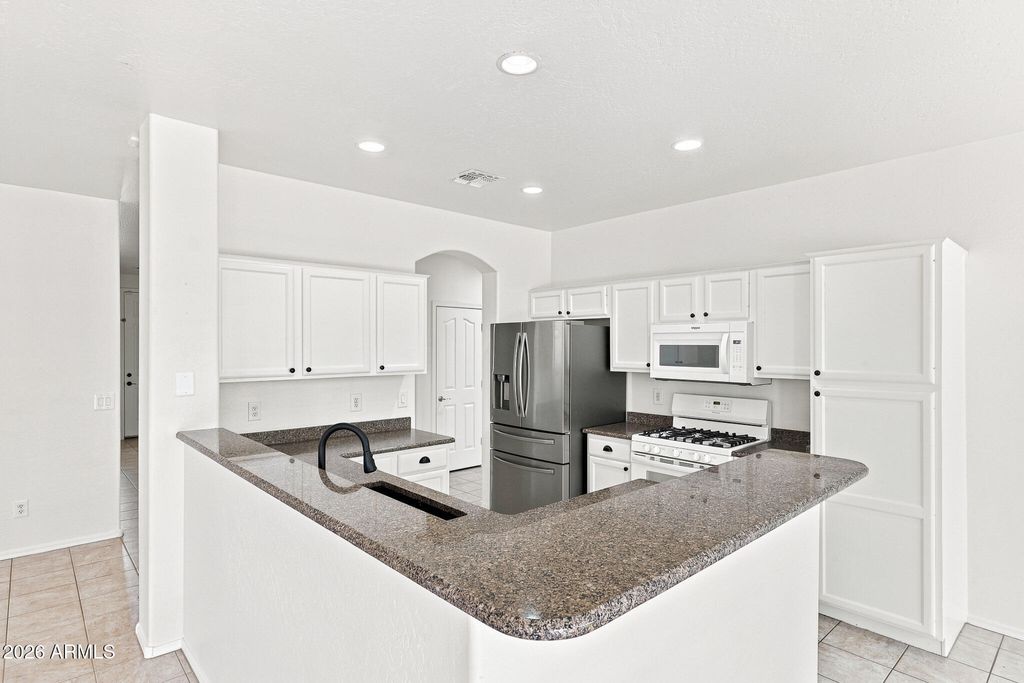 Photo of 12625 W Hollyhock Drive, Avondale, AZ 85392 (MLS # 7049121)