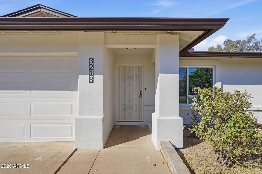 Photo of 3218 E Libby Street, Phoenix, AZ 85032 (MLS # 6999635)