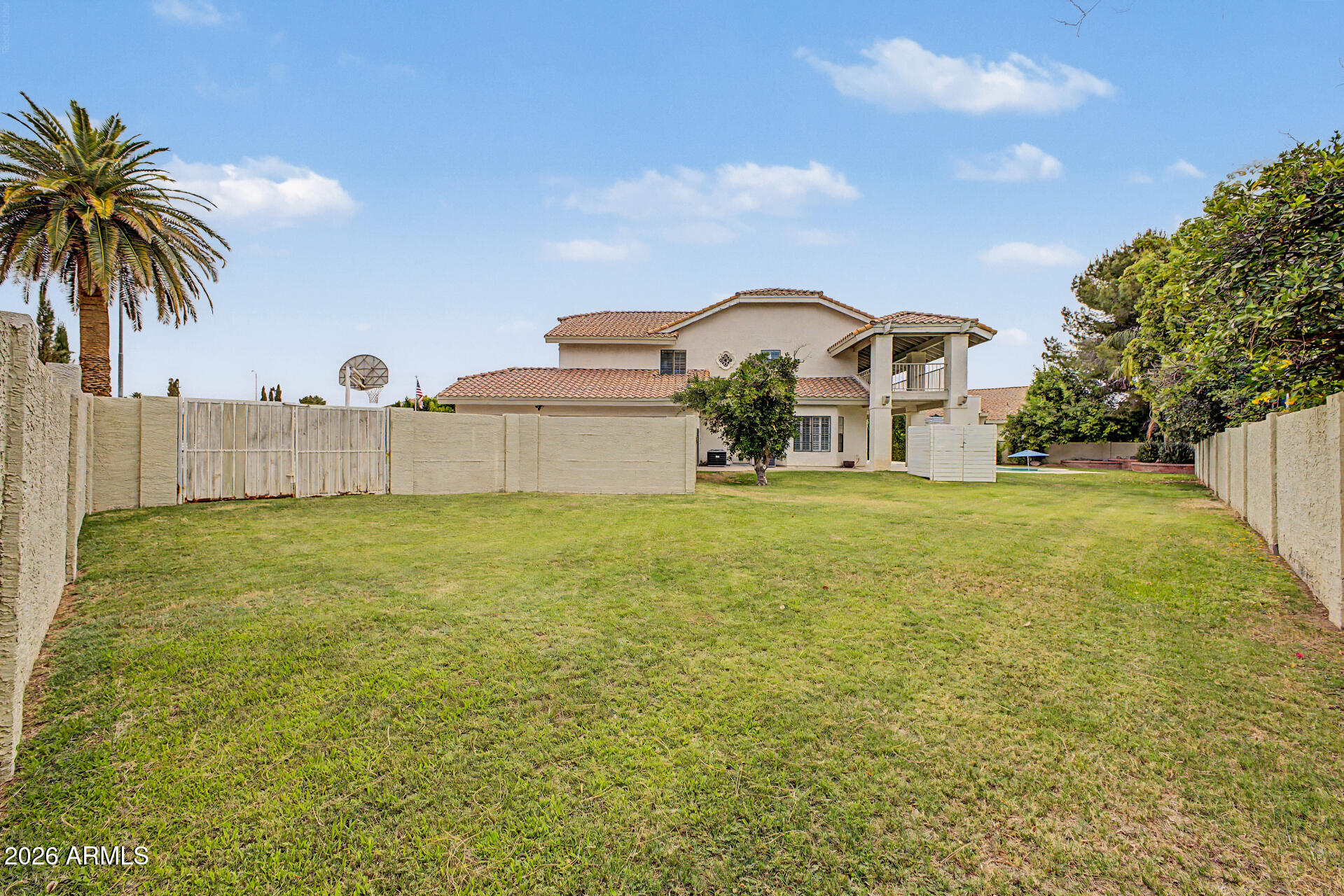 1241 N NASSAU Circle