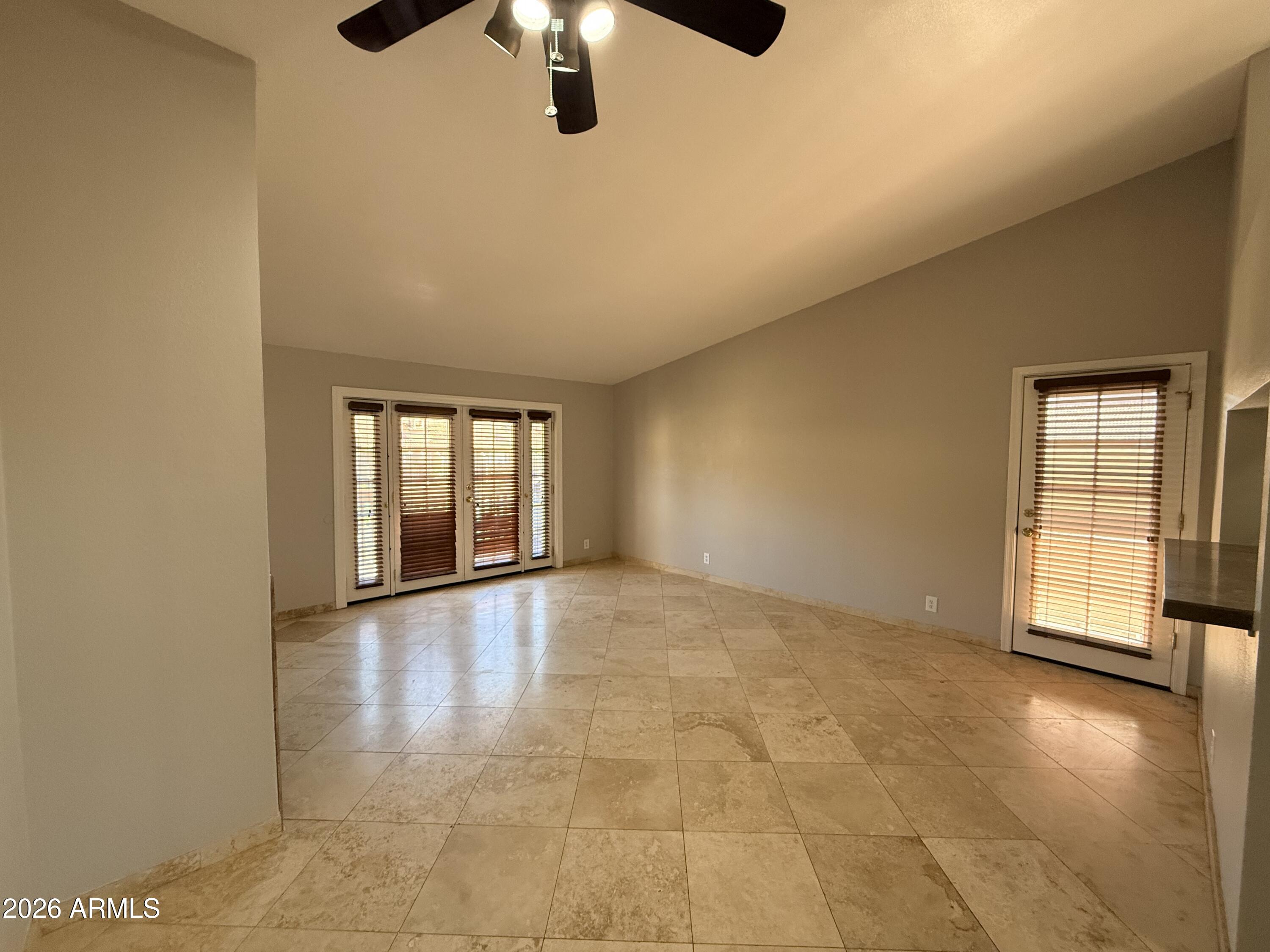 14203 N 19TH Avenue 2051