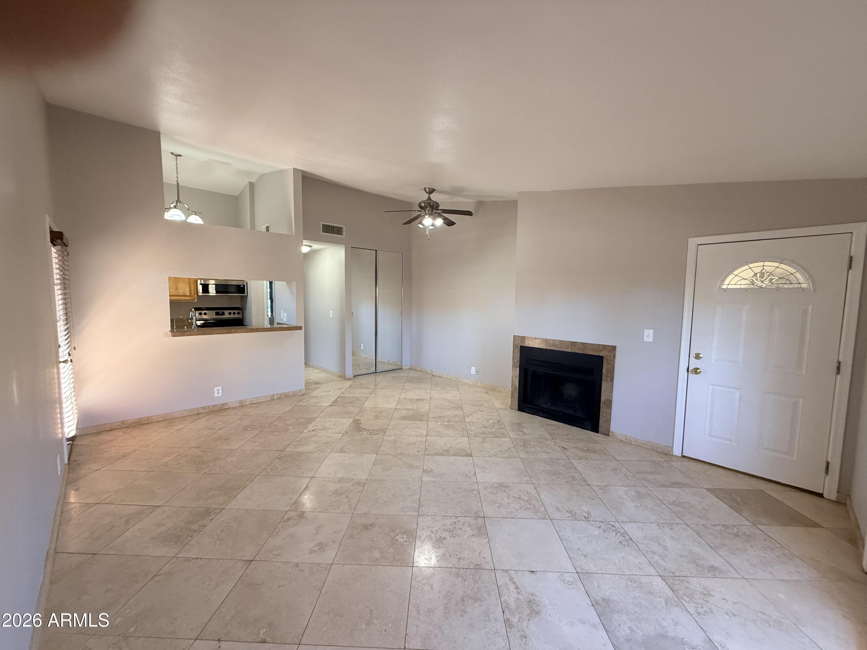 14203 N 19TH Avenue 2051