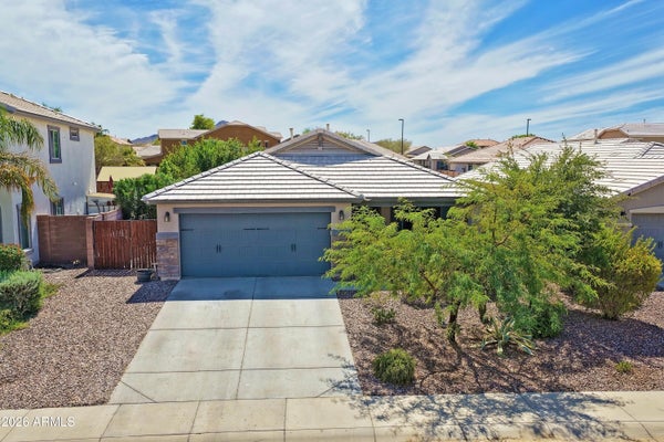 2065 E LINDRICK DR, GILBERT, AZ 85298 - Image fc0feb4b00fdbe9aedf4b1914d857737/2698910282