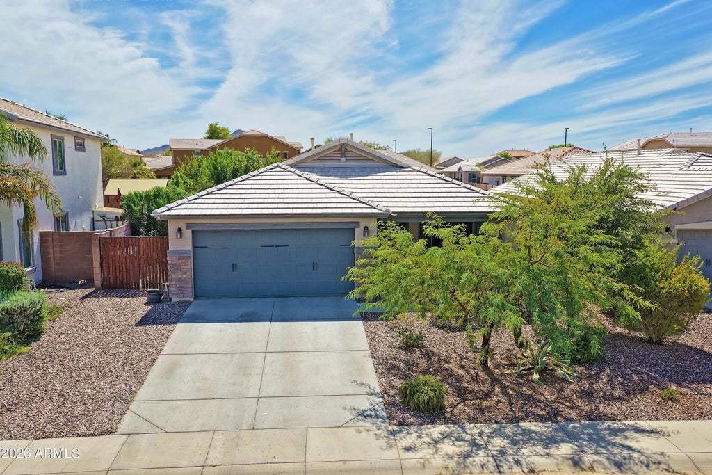 Photo of 2065 E Lindrick Drive, Gilbert, AZ 85298 (MLS # 7084298)