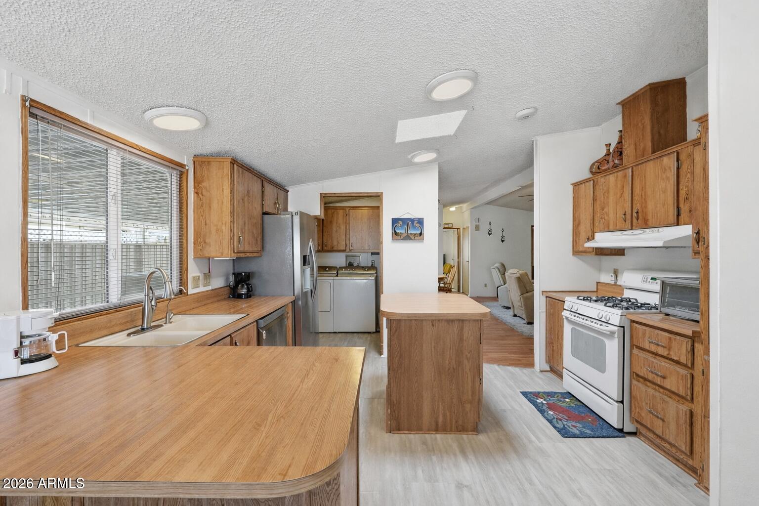 450 W Sunwest Drive 131