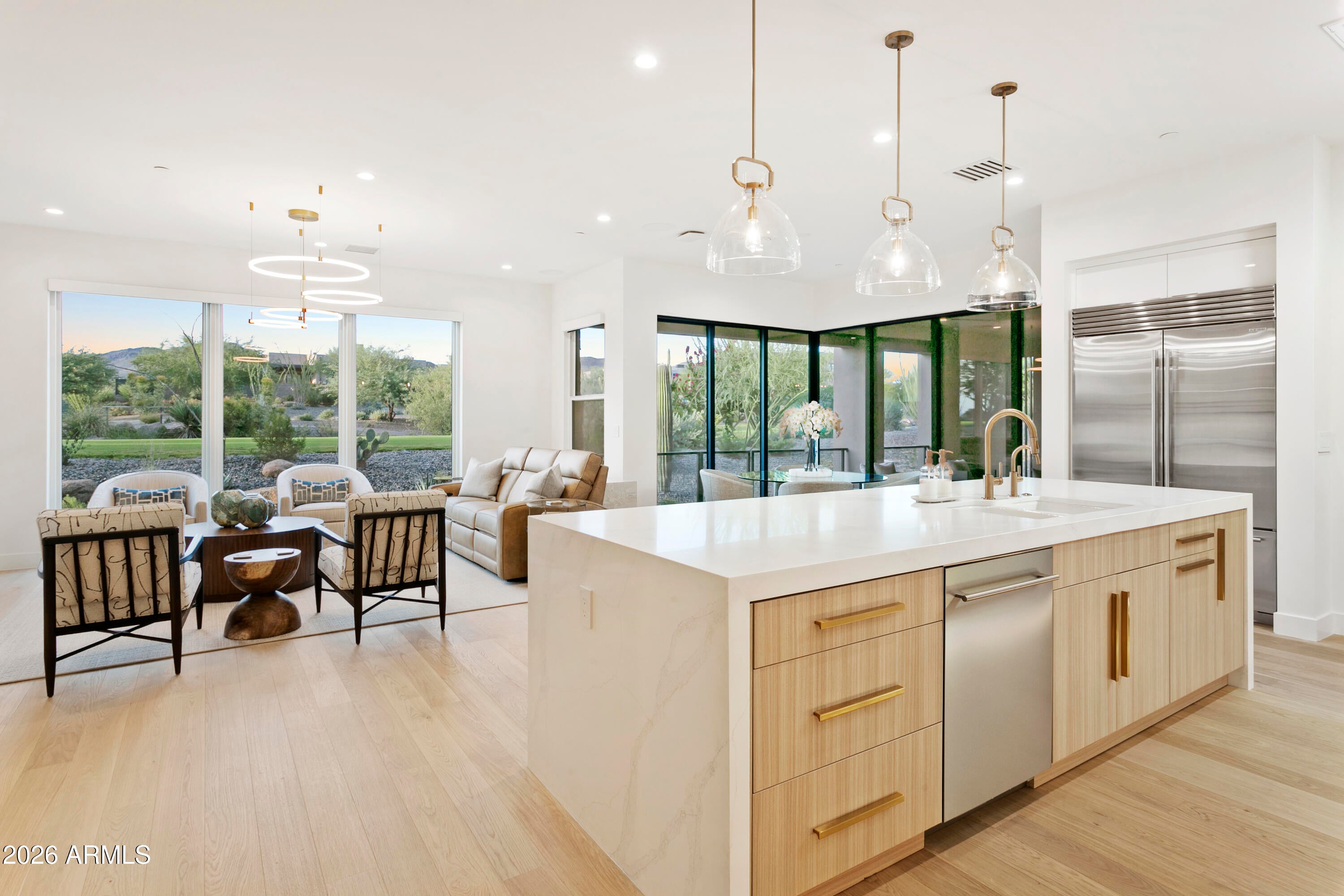 37200 N CAVE CREEK Road 1102