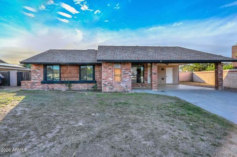 1719 W YUKON Drive Phoenix AZ 85027