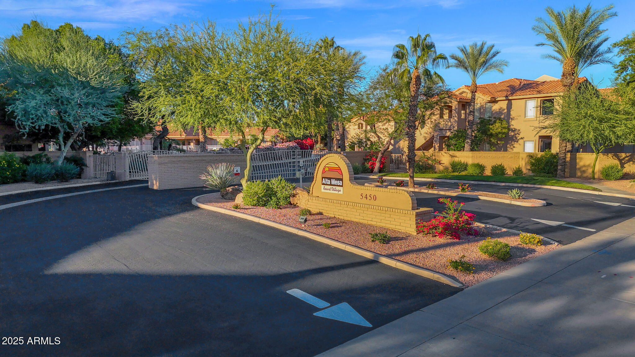 5450 E MCLELLAN Road 253