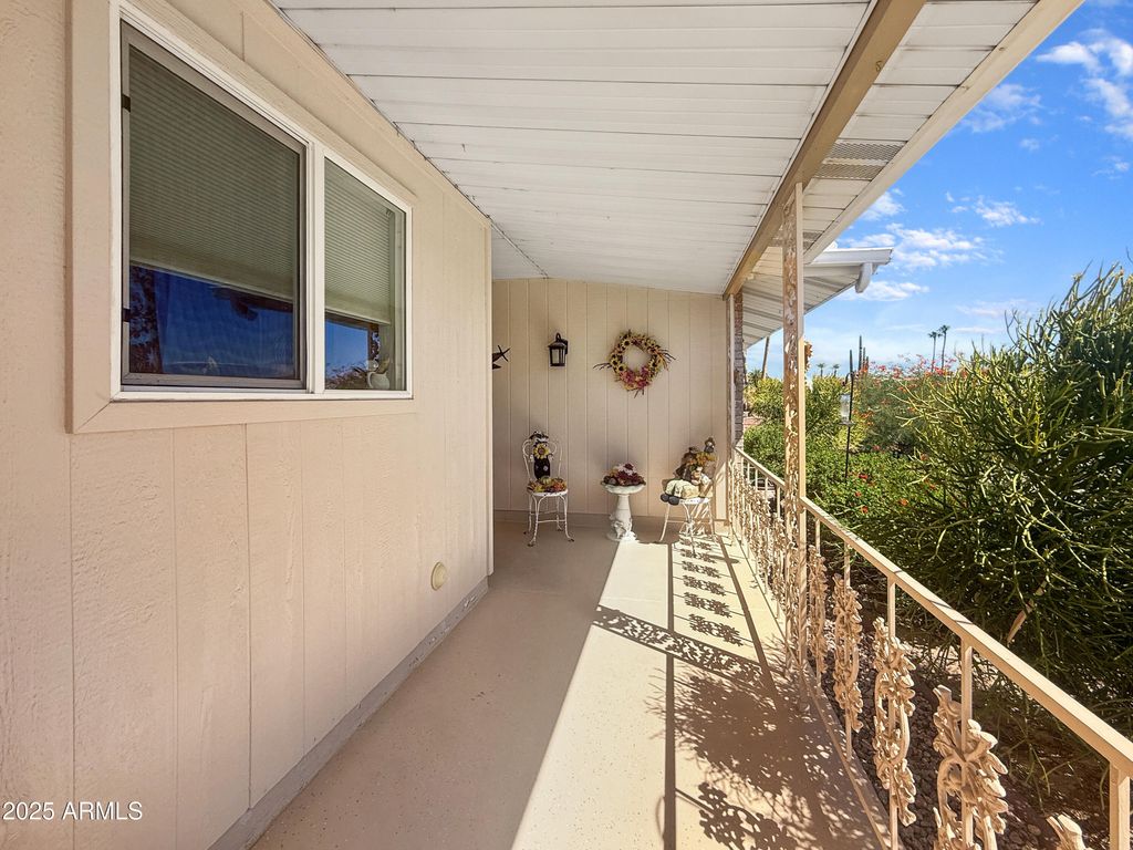 Photo of 13828 N Whispering Lake Drive, Sun City, AZ 85351 (MLS # 6924968)