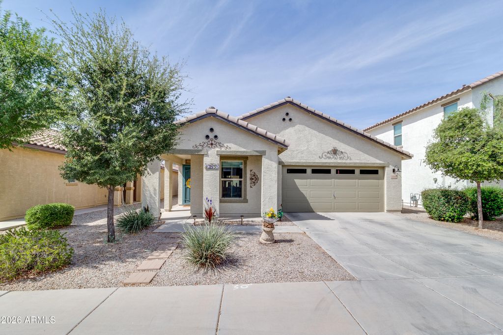 Photo of 40858 W Portis Drive, Maricopa, AZ 85138 (MLS # 7018024)